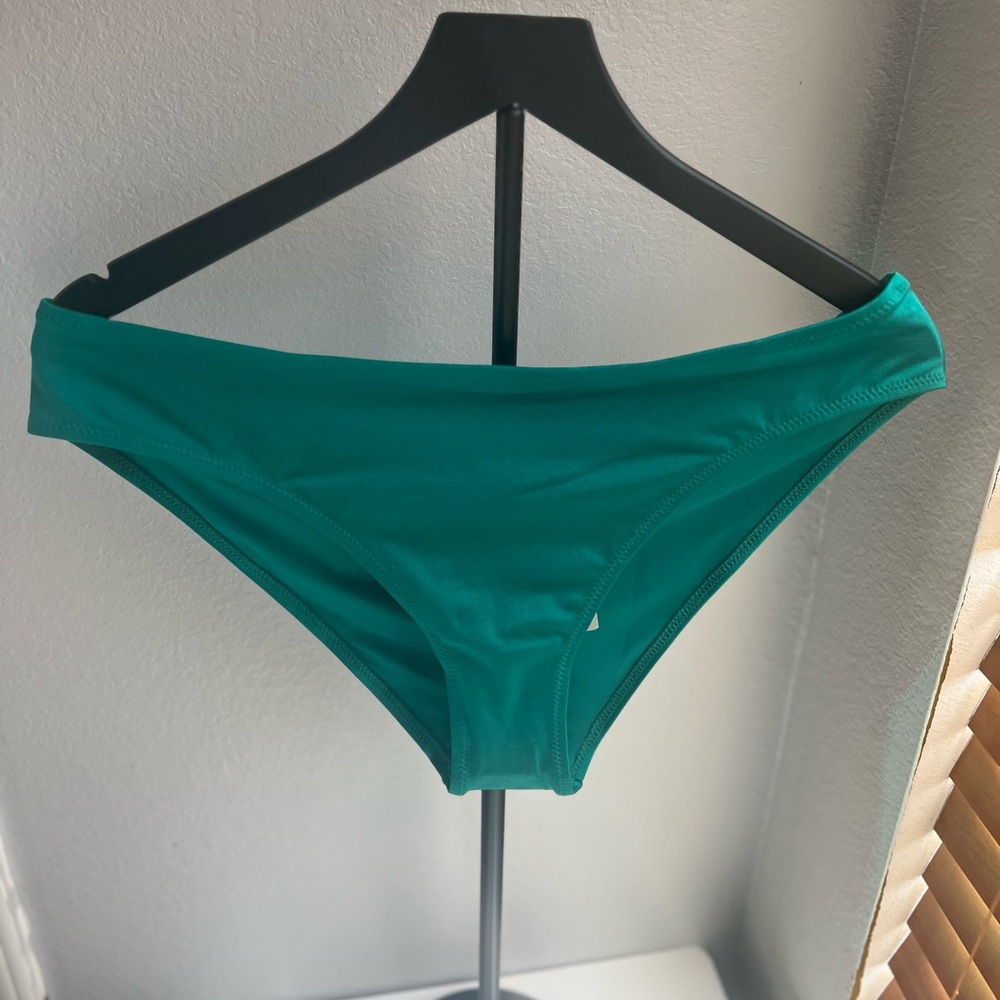 H&M Emerald Green Women's Swim Bottom swimwear briefs cheeky NWT BEACHWEAR